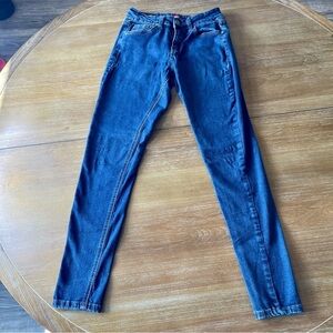 UWD Dark Wash Straight Leg High Rise Blue Denim Jeans Size 5